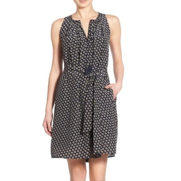 Madewell Dresses & Skirts - Madewell Fit and Flare Silk Ville Coin Dress